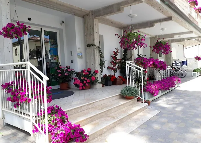 Aparthotel Onda Blu 3*